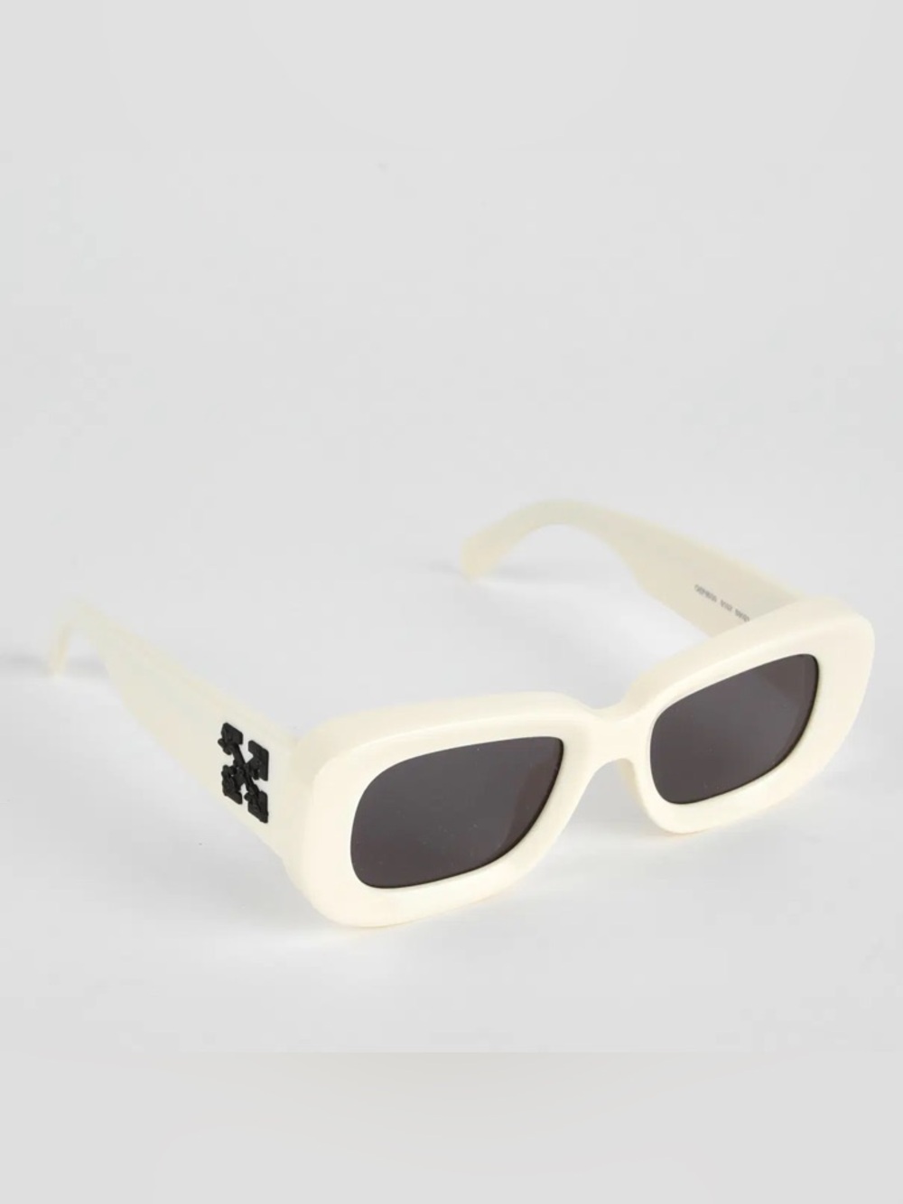 Off-White Carrara Grey Rectangular Unisex Sunglasses With Case